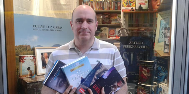 La librería Castillón, Premio a la Trayectoria Profesional en el Sector del Libro en Aragón 2019